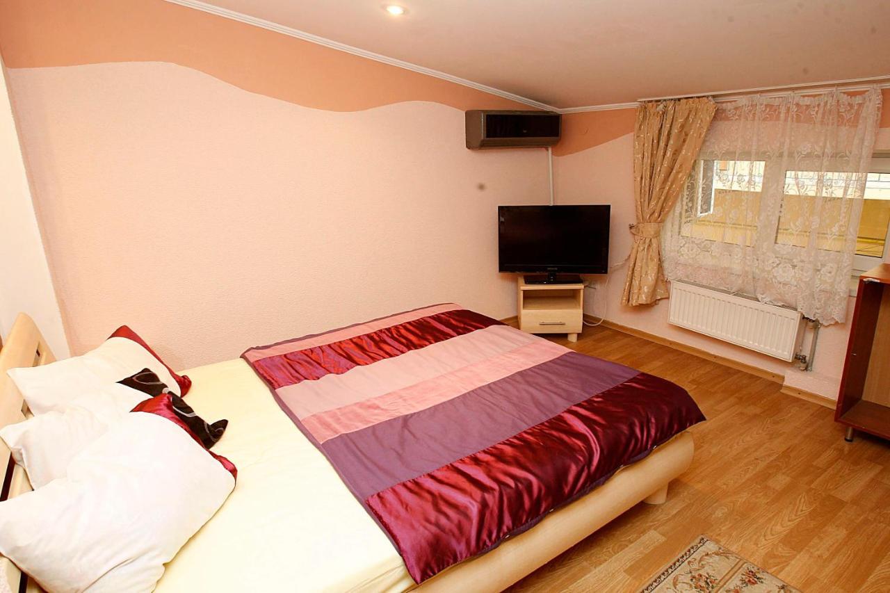 Simfonia Lwiw Apartment Lviv Bagian luar foto